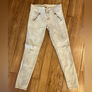 Kut from Kloth Washed Ripped Jeans size 6